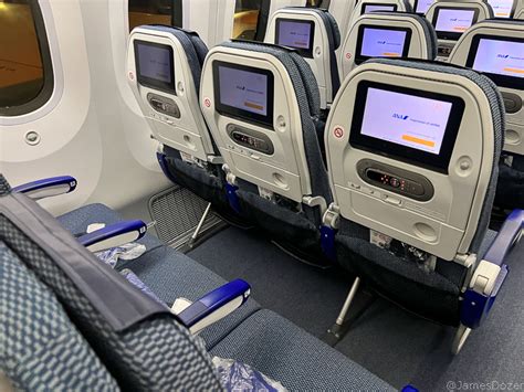 premium economy ana review|ANA Boeing 787.
